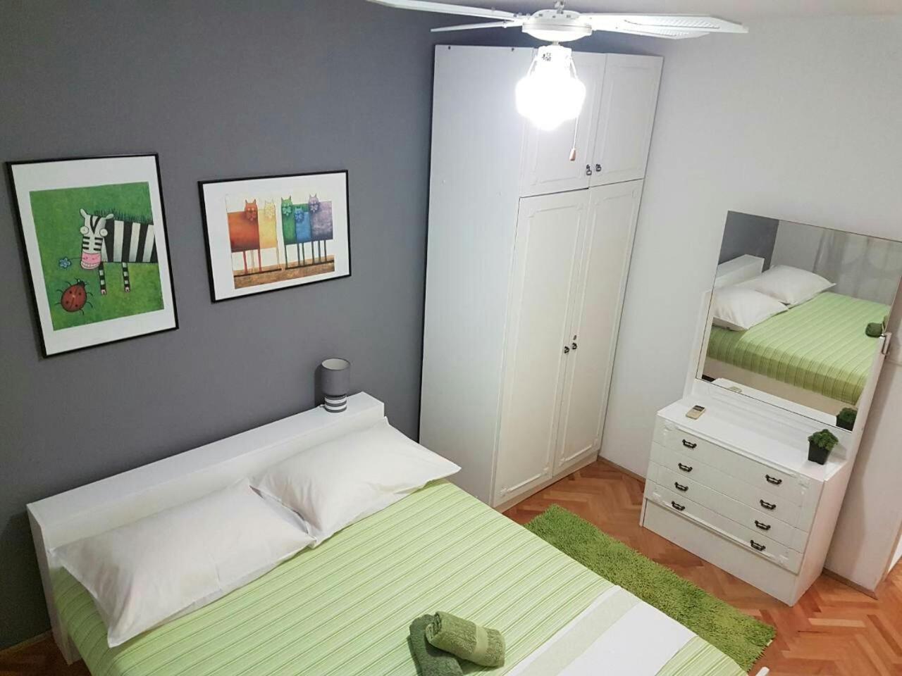 Kaja Apartment Макарська Екстер'єр фото
