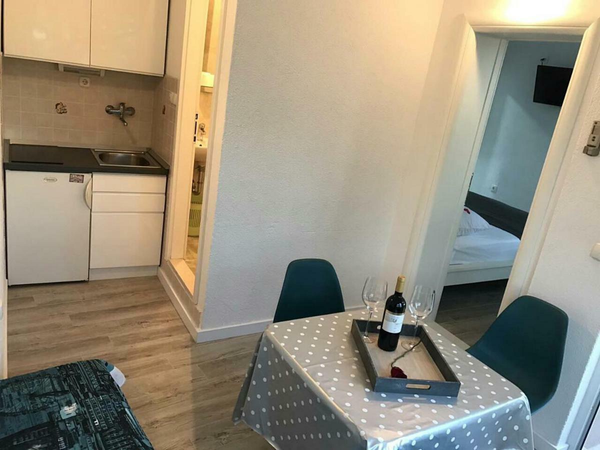 Kaja Apartment Макарська Екстер'єр фото